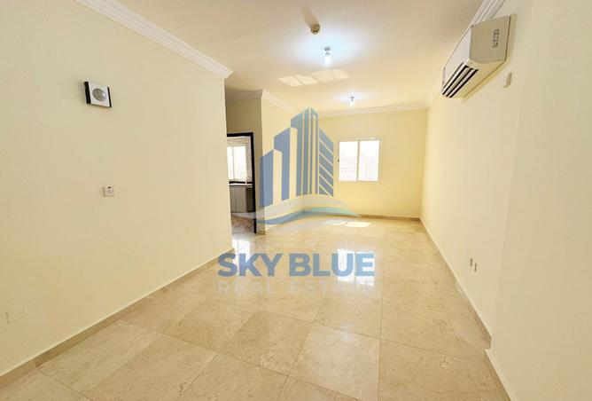 944209 - Property Main Image