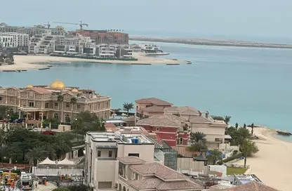 Apartment - Studio - 1 Bathroom for rent in Viva West - Viva Bahriyah - The Pearl Island - Doha