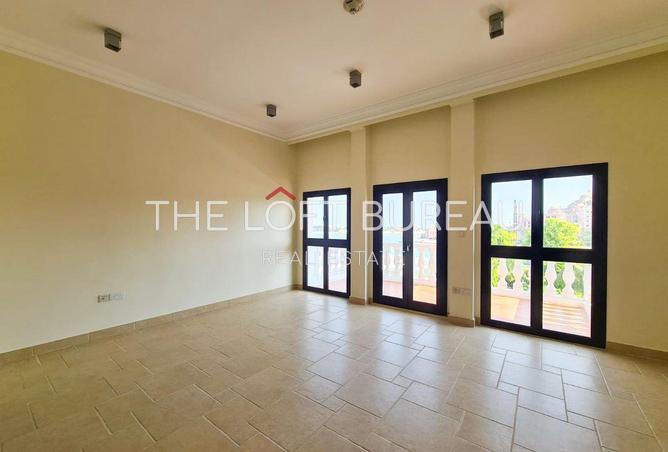 966090 - Property Image 2