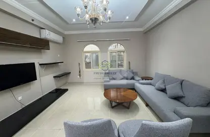 Apartment - 1 Bedroom - 2 Bathrooms for rent in Musheireb Tower - Musheireb - Musheireb - Doha