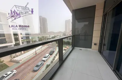 Apartment - 1 Bedroom - 2 Bathrooms for sale in Gewan Island - The Pearl Island - Doha