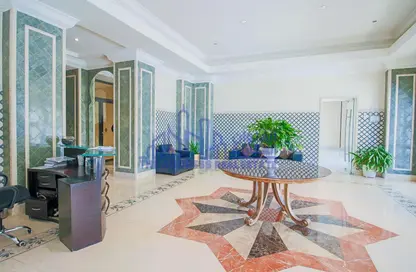 Apartment - 1 Bedroom - 2 Bathrooms for sale in Marina Gate - Porto Arabia - The Pearl Island - Doha