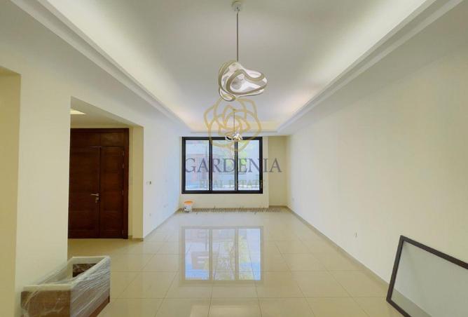 950126 - Property Image 3