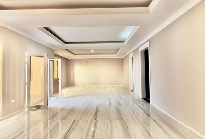 923569 - Property Main Image