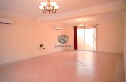 Empty Room image for: Compound - 3 Bedrooms - 3 Bathrooms for rent in Mamoura 18 - Al Maamoura - Doha, Image 1