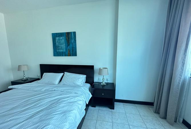 988875 - Property Image 3