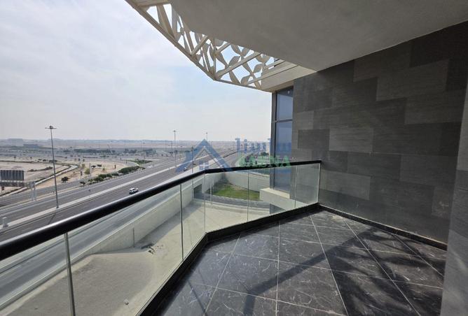 972828 - Property Image 2