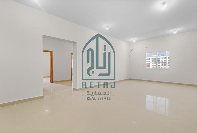 934324 - Property Image 3