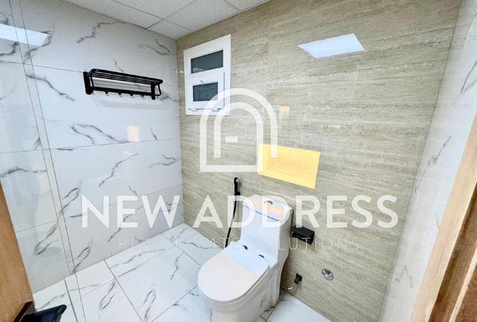 975104 - Property Image 2