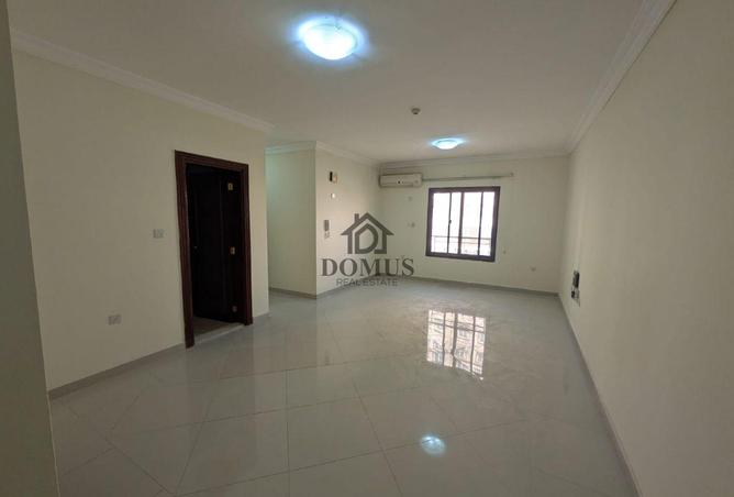 942841 - Property Main Image