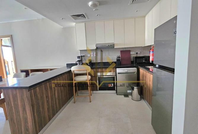 957401 - Property Image 3