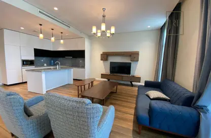 Apartment - 2 Bedrooms - 3 Bathrooms for sale in Floresta Gardens - Floresta Gardens - The Pearl Island - Doha