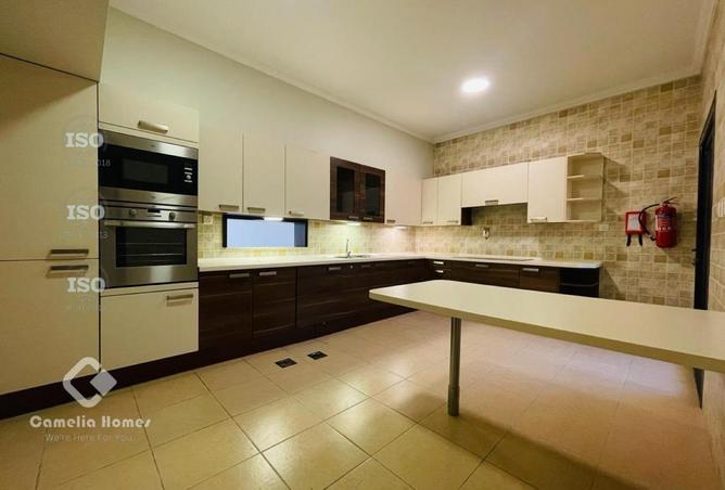 908139 - Property Image 3