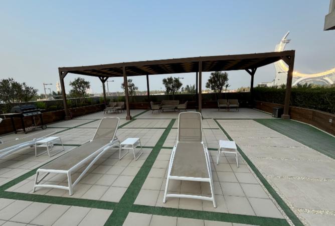 963289 - Property Image 2