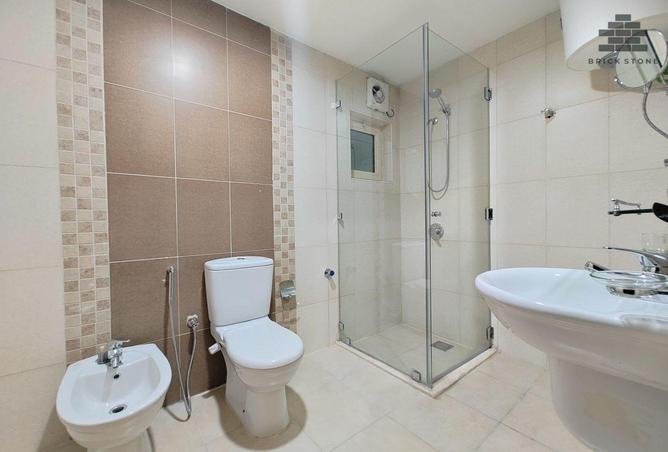 905833 - Property Image 3