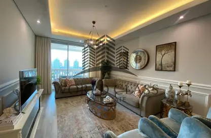 Apartment - 2 Bedrooms - 3 Bathrooms for sale in Viva East - Viva Bahriyah - The Pearl Island - Doha