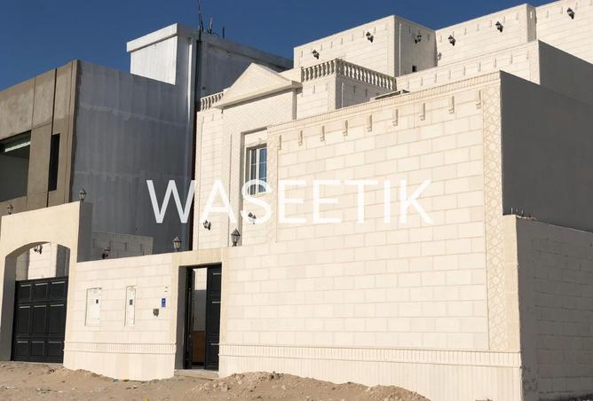 939713 - Property Image 2