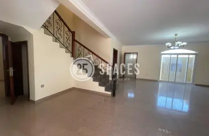 Villa - 4 Bedrooms - 5 Bathrooms for rent in Bu Hamour Street - Abu Hamour - Doha