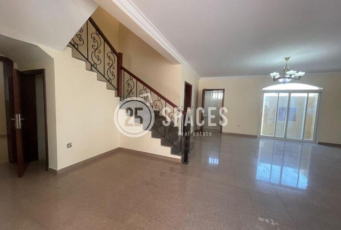 926082 - Property Image 2