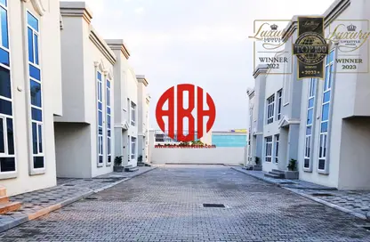 Compound - 4 Bedrooms - 5 Bathrooms for rent in Wadi Al Markh - Muraikh - AlMuraikh - Doha