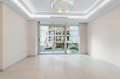 Apartment - 1 Bedroom - 2 Bathrooms for sale in Gewan Island - The Pearl Island - Doha