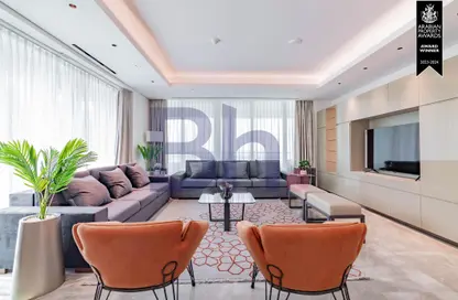 Apartment - 3 Bedrooms - 3 Bathrooms for rent in Burj DAMAC Marina - Marina District - Lusail