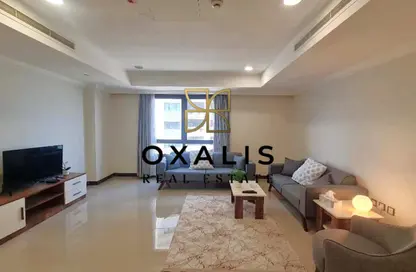 Apartment - 1 Bedroom - 2 Bathrooms for rent in East Porto Drive - Porto Arabia - The Pearl Island - Doha