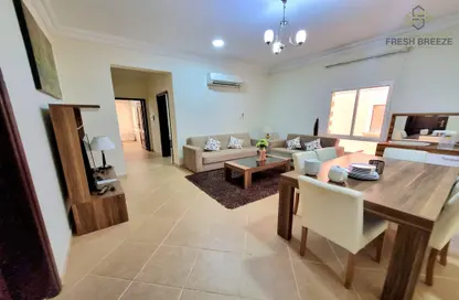 Apartment - 2 Bedrooms - 2 Bathrooms for rent in Al Muntazah Street - Al Muntazah - Doha