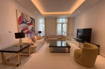 Apartment - 2 Bedrooms - 4 Bathrooms for rent in Floresta Gardens - Floresta Gardens - The Pearl Island - Doha