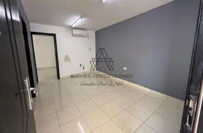 فيلا - غرفة نوم - 1 حمام للايجار في فلل عين خالد - عين خالد - الدوحة