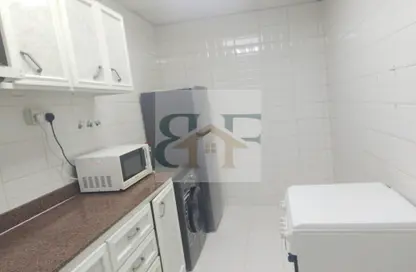 شقة - 3 غرف نوم - 2 حمامات للايجار في 35 بن عمران - فريج بن عمران - الدوحة