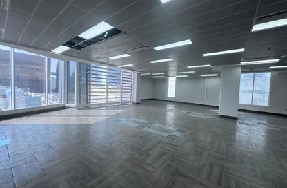 مساحات مكتبية - استوديو - 2 حمامات للايجار في شارع انس - فريج بن محمود الشمالي - فريج بن محمود - الدوحة