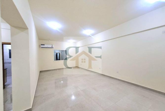 927750 - Property Image 2