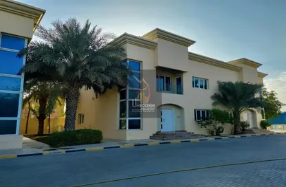 Compound - 4 Bedrooms - 3 Bathrooms for rent in Duhail Villas - Al Duhail - Doha