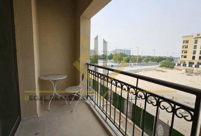 975052 - Property Image 2