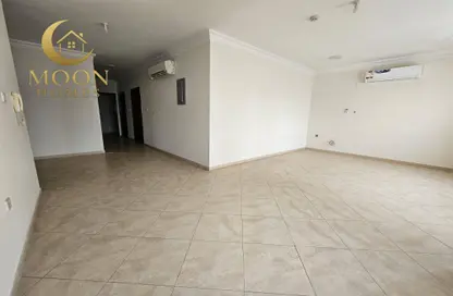 Apartment - 2 Bedrooms - 2 Bathrooms for rent in Najma Street - Najma - Doha