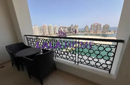 شقة - 2 غرف نوم - 3 حمامات للايجار في فيفا غرب - فيفا بحرية - جزيرة اللؤلؤة - الدوحة شقة - 2 غرف نوم - 3 حمامات للايجار في فيفا غرب - فيفا بحرية - جزيرة اللؤلؤة - الدوحة