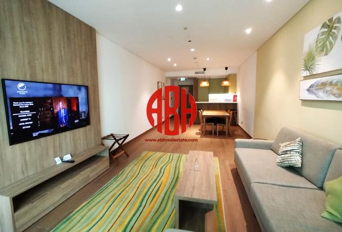Apartment - 1 Bedroom - 2 Bathrooms for rent in West Bay Tower - West Bay - West Bay - Doha