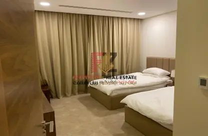 Apartment - 2 Bedrooms - 2 Bathrooms for rent in Marina Residences 195 - Marina District - Lusail