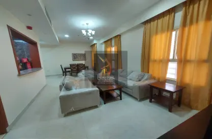 Apartment - 3 Bedrooms - 3 Bathrooms for rent in Al Muntazah Street - Al Muntazah - Doha