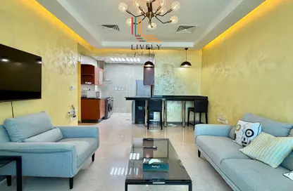 Apartment - 2 Bedrooms - 3 Bathrooms for rent in Zig Zag Tower B - Zig Zag Towers - West Bay - Doha
