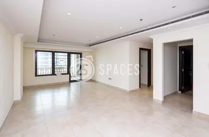Apartment - 2 Bedrooms - 3 Bathrooms for rent in East Porto Drive - Porto Arabia - The Pearl Island - Doha