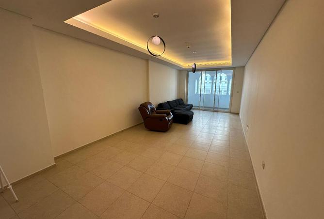 1001472 - Property Image 2