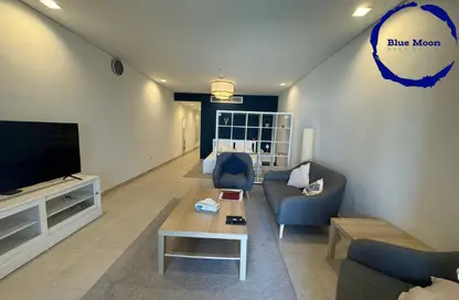 Apartment - Studio - 1 Bathroom for rent in Viva West - Viva Bahriyah - The Pearl Island - Doha