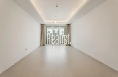 Apartment - 2 Bedrooms - 3 Bathrooms for rent in Viva East - Viva Bahriyah - The Pearl Island - Doha