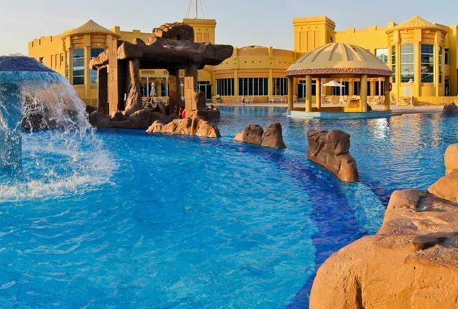 205051 - Property Image 2