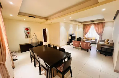 Apartment - 2 Bedrooms - 3 Bathrooms for rent in Al Nasr Street - Al Nasr - Doha