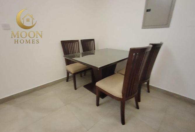 997572 - Property Image 2