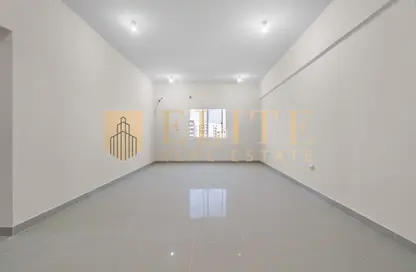 Apartment - 3 Bedrooms - 3 Bathrooms for rent in Al Nasr Street - Al Nasr - Doha