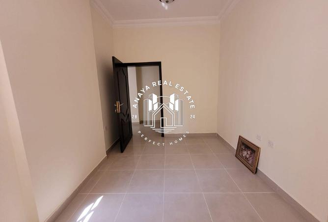 945843 - Property Image 3